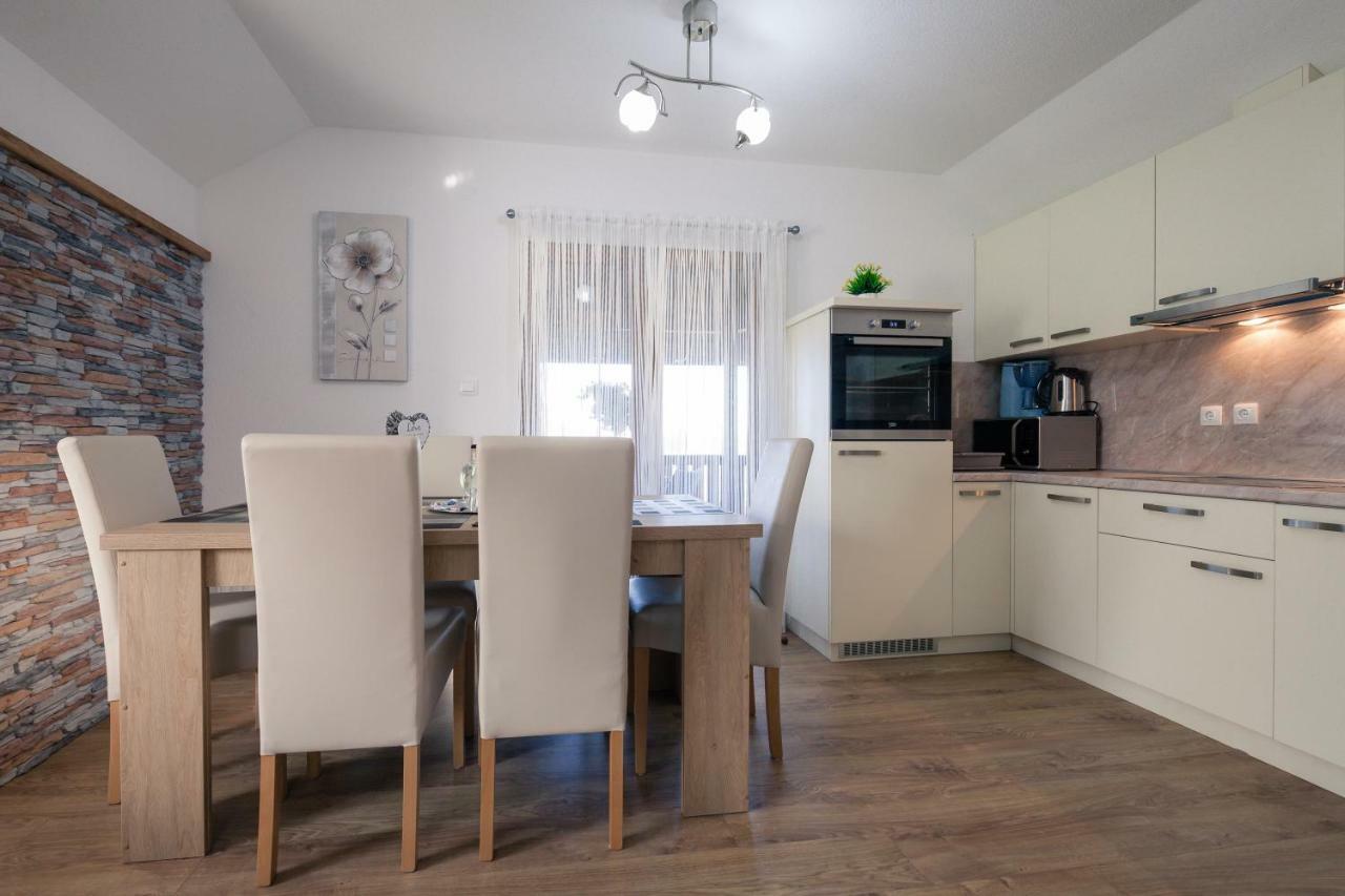 Apartment Ivan & Iva Gornji Vaganac Екстериор снимка